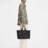 Camicia a maniche lunghe Bateau Camicia a maniche lunghe con tasche oblique Camicia a maniche lunghe Bateau Camicia a maniche lunghe con tasche oblique