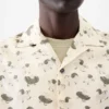 Camicia in denim Camicia bowling con stampa anatra Camicia in denim Camicia bowling con stampa anatra