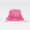 Cappello a secchiello Gadjo Cappello a secchiello con fiocco Cappello a secchiello Gadjo Cappello a secchiello con fiocco