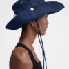 Cappello a secchiello in denim de-Nîmes Cappello a secchiello cucito Cappello a secchiello in denim de-Nîmes Cappello a secchiello cucito