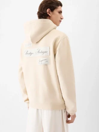 Felpa con cappuccio Montaigne Felpa con cappuccio e logo – in vendita esclusivamente online e nel nostro negozio di Parigi