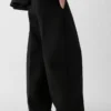 I pantaloni Ovalo Pantaloni a zampa I pantaloni Ovalo Pantaloni a zampa