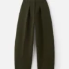I pantaloni Ovalo Pantaloni a zampa I pantaloni Ovalo Pantaloni a zampa
