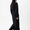Il cappotto Curvo Cappotto con spalle arrotondate