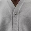 Il cardigan abbottonato Cardigan abbottonato Il cardigan abbottonato Cardigan abbottonato