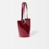 La borsa a secchiello asimmetrica Bambola Medium La borsa a secchiello asimmetrica Bambola Medium