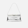 La borsa lunga Bambino Long con patta metallica