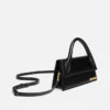 La borsa lunga in pelle Chiquito Long