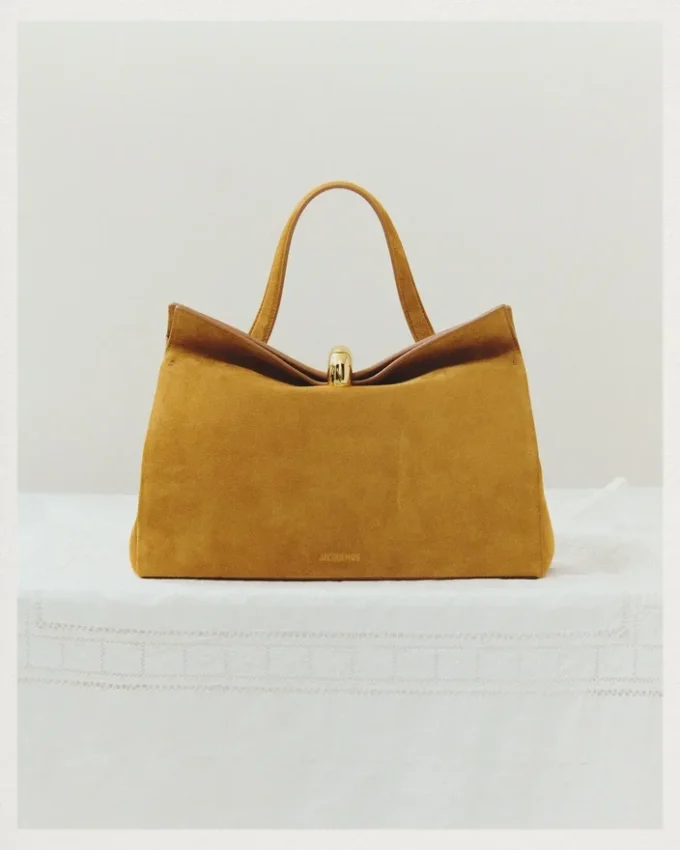 La borsa pieghettata Valérie La borsa pieghettata Valérie
