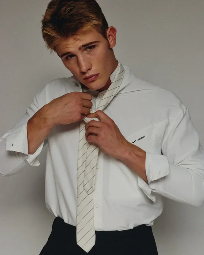 La camicia tecnica Camicia tecnica Jacquemus + Nike – Collaborazione Jacquemus + Nike