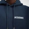 La felpa JACQUEMUS Felpa con cappuccio