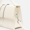 La grande borsa a tracolla con patta metallica Bambino La grande borsa a tracolla con patta metallica Bambino