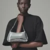 La piccola Bisou Chaine Small borsa a tracolla