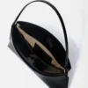 La pochette Ovalo Borsa a tracolla pieghettata La pochette Ovalo Borsa a tracolla pieghettata