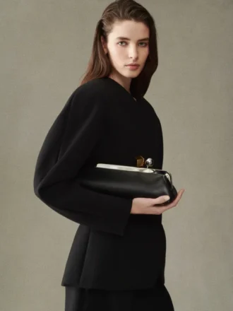 La pochette Salon Borsa con chiusura lunga