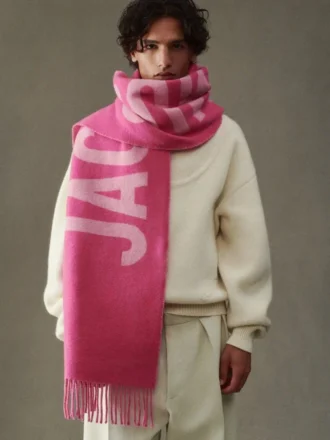 La sciarpa JACQUEMUS Sciarpa con logo Fringe