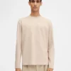 La t-shirt Courchevel T-shirt a maniche lunghe con logo – in vendita esclusivamente online e nella nostra boutique di Courchevel La t-shirt Courchevel T-shirt a maniche lunghe con logo – in vendita esclusivamente online e nella nostra boutique di Courchevel