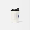 La tazza Mykonos Tazza da viaggio – in vendita esclusivamente online e nel nostro resort di Mykonos La tazza Mykonos Tazza da viaggio – in vendita esclusivamente online e nel nostro resort di Mykonos