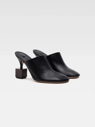 Le mules Bisou Mules con tacco geometrico