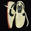 Moon Shoe Jacquemus + Nike Sneakers unisex Moon Shoes – Collaborazione Jacquemus + Nike Moon Shoe Jacquemus + Nike Sneakers unisex Moon Shoes – Collaborazione Jacquemus + Nike