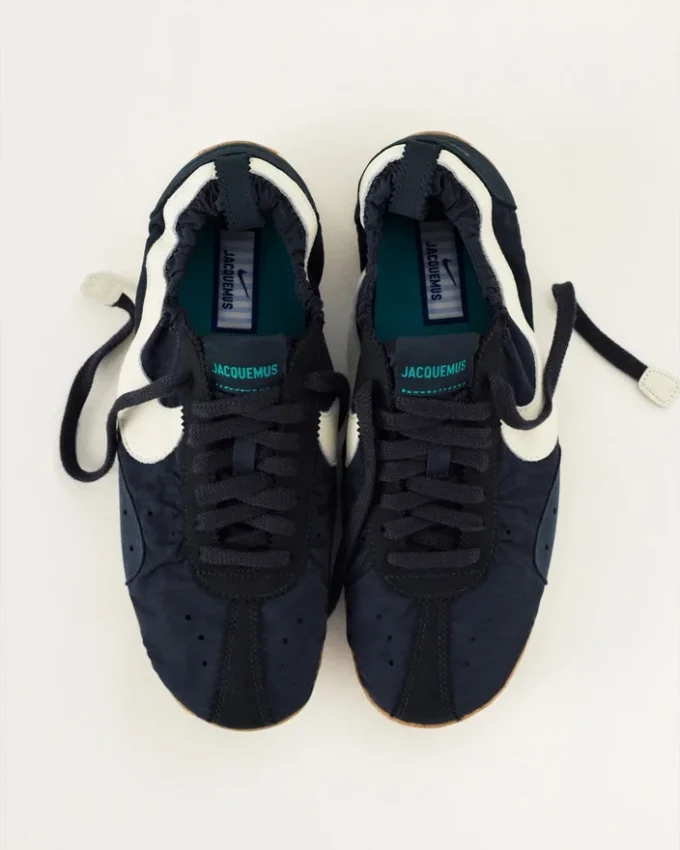 Moon Shoe Jacquemus + Nike Sneakers unisex Moon Shoes – Collaborazione Jacquemus + Nike Moon Shoe Jacquemus + Nike Sneakers unisex Moon Shoes – Collaborazione Jacquemus + Nike