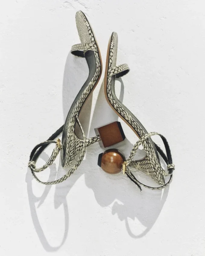 Sandali Bisou Sandali con tacco geometrico Sandali Bisou Sandali con tacco geometrico