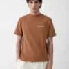 T-shirt Bonjour Korea T-shirt con logo – in vendita esclusivamente online e nei nostri punti vendita in Corea del Sud T-shirt Bonjour Korea T-shirt con logo – in vendita esclusivamente online e nei nostri punti vendita in Corea del Sud