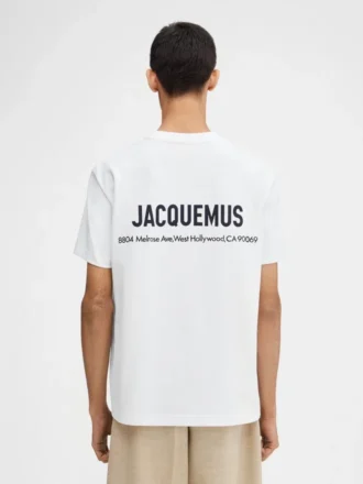 T-shirt con indirizzo di Los Angeles T-shirt a maniche corte con indirizzo e logo stampati – Venduta esclusivamente online e nel nostro negozio di Los Angeles T-shirt con indirizzo di Los Angeles T-shirt a maniche corte con indirizzo e logo stampati – Venduta esclusivamente online e nel nostro negozio di Los Angeles
