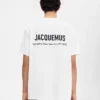 T-shirt con indirizzo di New York T-shirt a maniche corte con logo e indirizzo – venduta esclusivamente online e nel nostro negozio di New York T-shirt con indirizzo di New York T-shirt a maniche corte con logo e indirizzo – venduta esclusivamente online e nel nostro negozio di New York