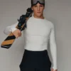 Top con collo alto Jacquemus + Nike Top a maniche lunghe – Collaborazione Jacquemus + Nike Top con collo alto Jacquemus + Nike Top a maniche lunghe – Collaborazione Jacquemus + Nike